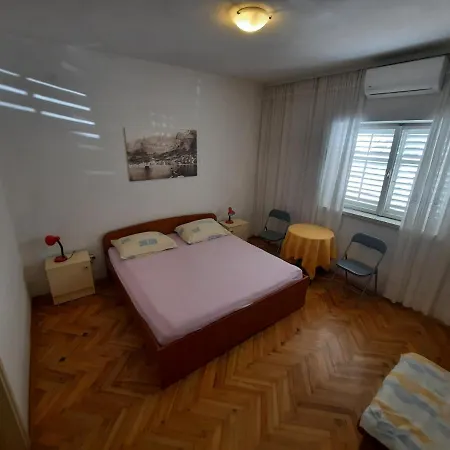 Vinka Apartament Makarska